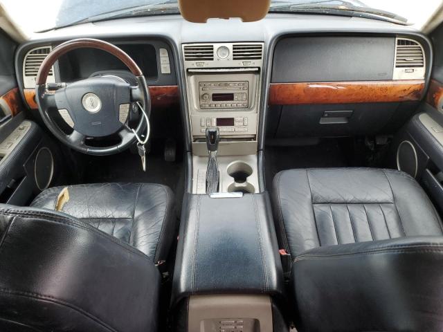 Photo 8 from auction – 2003 LINCOLN NAVIGATOR with VIN 5LMFU27R83LJ25676