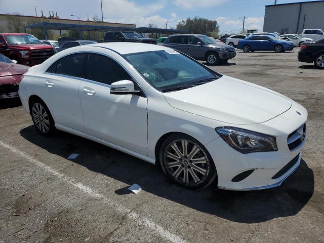 Photo 4 from auction – 2018 MERCEDES-BENZ CLA 250 with VIN WDDSJ4EB6JN632003