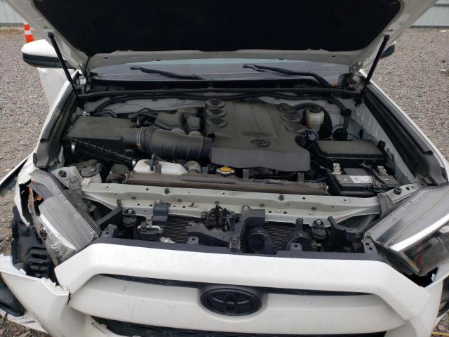 Photo 12 from auction – 2016 TOYOTA 4RUNNER SR with VIN JTEZU5JR1G5112630