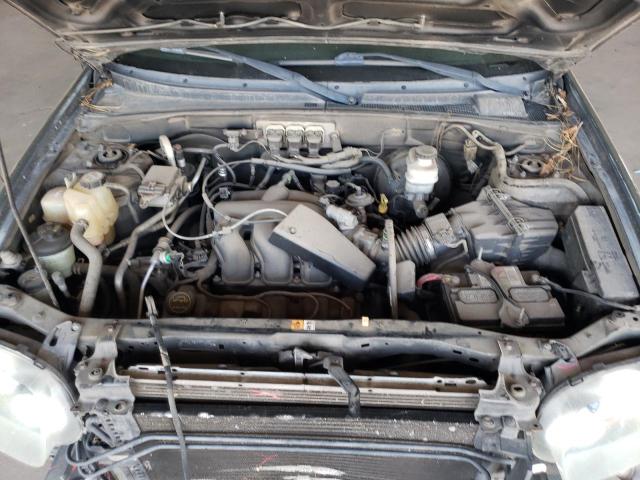 Photo 11 from auction – 2005 FORD ESCAPE XLT with VIN 1FMYU93145KE29827
