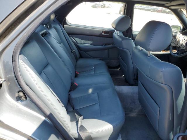 Photo 10 from auction – 1992 LEXUS LS 400 with VIN JT8UF11E5N0118373