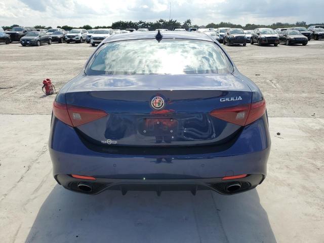 Photo 6 from auction – 2017 ALFA ROMEO GIULIA with VIN ZARFAEBN8H7548639