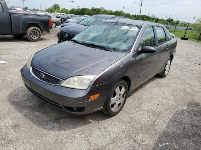 FORD FOCUS ZX4 2005 with VIN 1FAFP34N15W165272 - Photo from auction