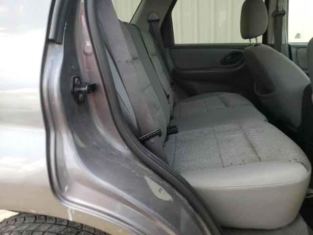 Photo 11 from auction – 2005 FORD ESCAPE with VIN 1FMCU03175DA07027