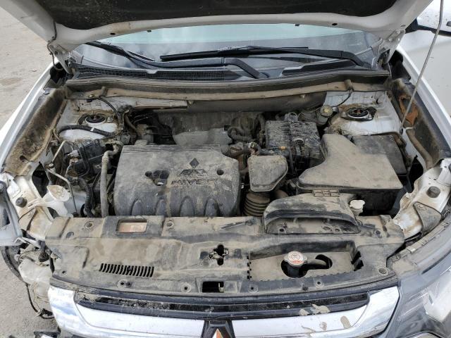 Photo 12 from auction – 2018 MITSUBISHI OUTLANDER with VIN JA4AD3A3XJZ040466