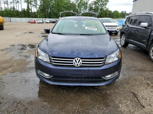 Photo 5 from auction – 2015 VOLKSWAGEN PASSAT SE with VIN 1VWBS7A3XFC007191