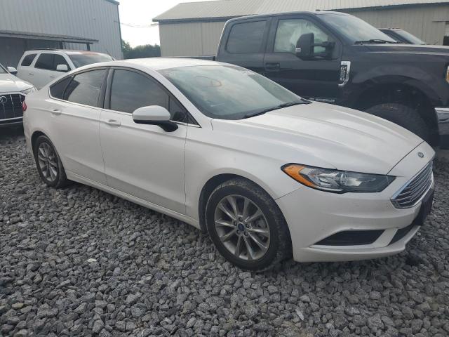 Photo 4 from auction – 2017 FORD FUSION SE with VIN 3FA6P0H79HR215997