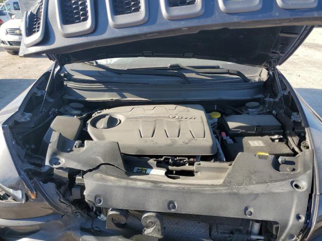 Photo 11 from auction – 2017 JEEP CHEROKEE T with VIN 1C4PJMBSXHW600969