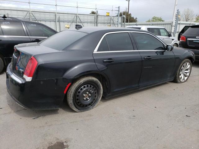 Photo 3 from auction – 2019 CHRYSLER 300 TOURIN with VIN 2C3CCAAG9KH755561