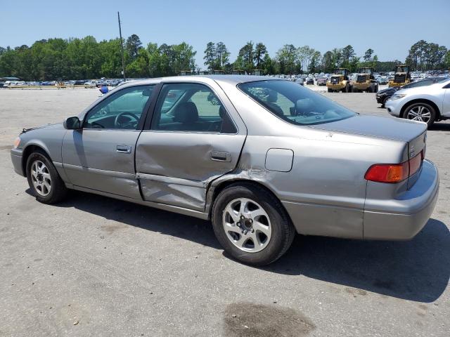 Photo 2 from auction – 2000 TOYOTA CAMRY CE with VIN 4T1BG22K4YU669032