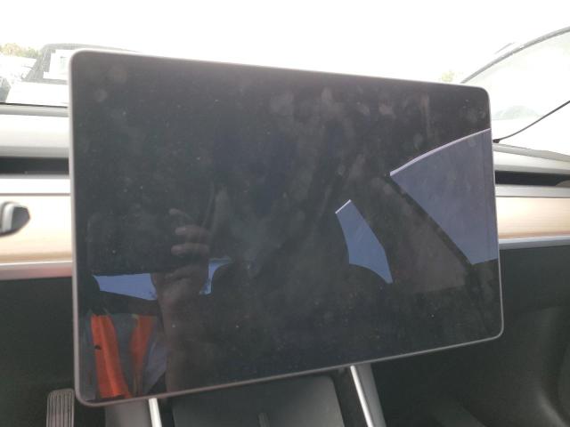 Photo 9 from auction – 2019 TESLA MODEL 3 with VIN 5YJ3E1EB8KF386475