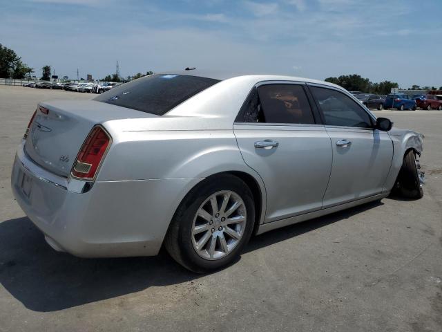 Photo 3 from auction – 2012 CHRYSLER 300 LIMITE with VIN 2C3CCACG2CH200689