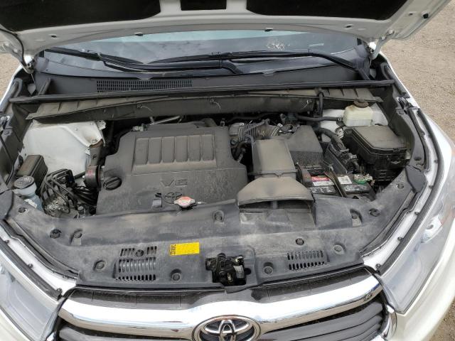 Photo 12 from auction – 2016 TOYOTA HIGHLANDER with VIN 5TDJKRFHXGS318800