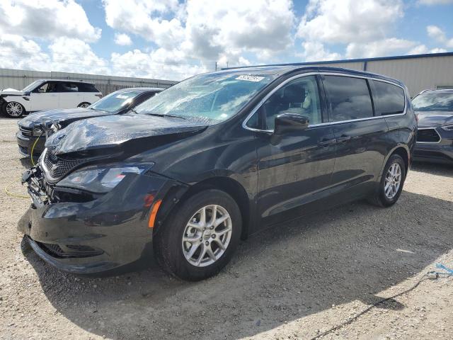 Photo 1 from auction – 2022 CHRYSLER VOYAGER LX with VIN 2C4RC1CG5NR226593