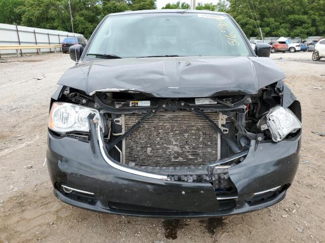 Photo 5 from auction – 2015 CHRYSLER TOWN & COU with VIN 2C4RC1BG7FR645113
