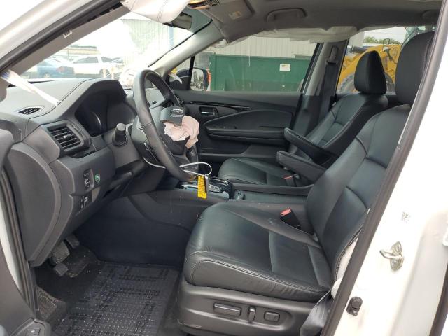 Photo 7 from auction – 2020 HONDA PILOT TOUR with VIN 5FNYF5H60LB009617