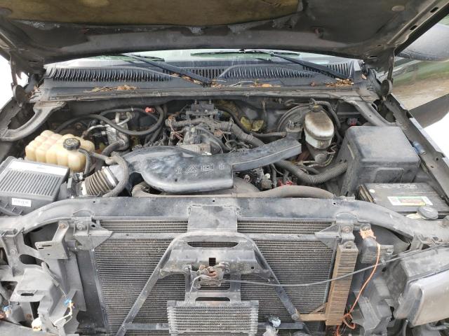 Photo 11 from auction – 2004 CHEVROLET SILVERADO with VIN 2GCEC19VX41144411