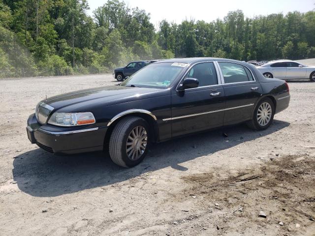 Photo 1 from auction – 2004 LINCOLN TOWN CAR U with VIN 1LNHM83W24Y604562