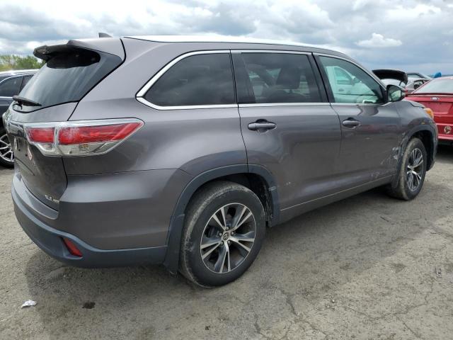 Photo 3 from auction – 2016 TOYOTA HIGHLANDER with VIN 5TDJKRFH5GS245836