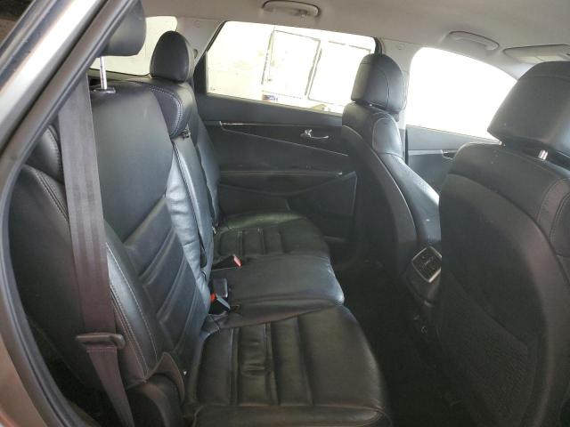 Photo 11 from auction – 2017 KIA SORENTO LX with VIN 5XYPGDA33HG265253