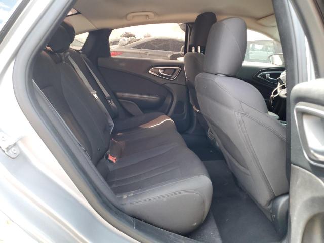 Фото 10 с аукциона – 2015 CHRYSLER 200 LX с VIN 1C3CCCFB1FN651300