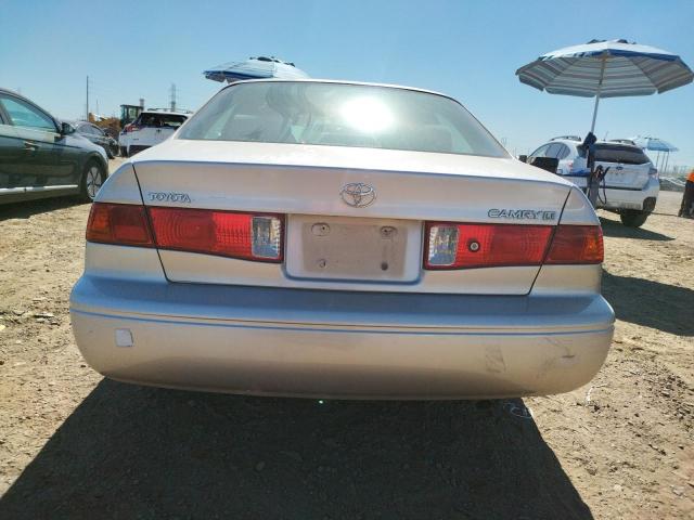 Photo 6 from auction – 2001 TOYOTA CAMRY CE with VIN 4T1BG22K71U771981