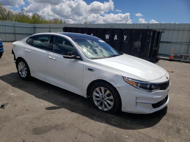 Photo 4 from auction – 2016 KIA OPTIMA EX with VIN 5XXGU4L31GG114534