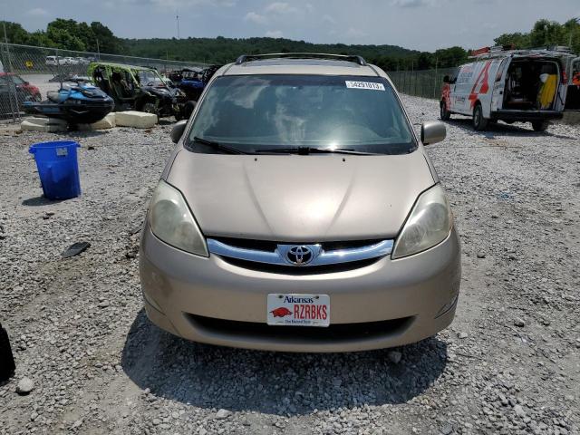 Photo 5 from auction – 2007 TOYOTA SIENNA XLE with VIN 5TDBK22C67S004034