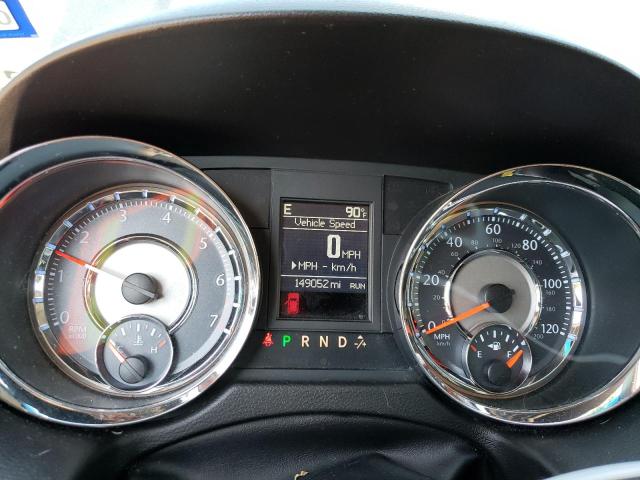 Photo 9 from auction – 2013 CHRYSLER TOWN & COU with VIN 2C4RC1BGXDR744103