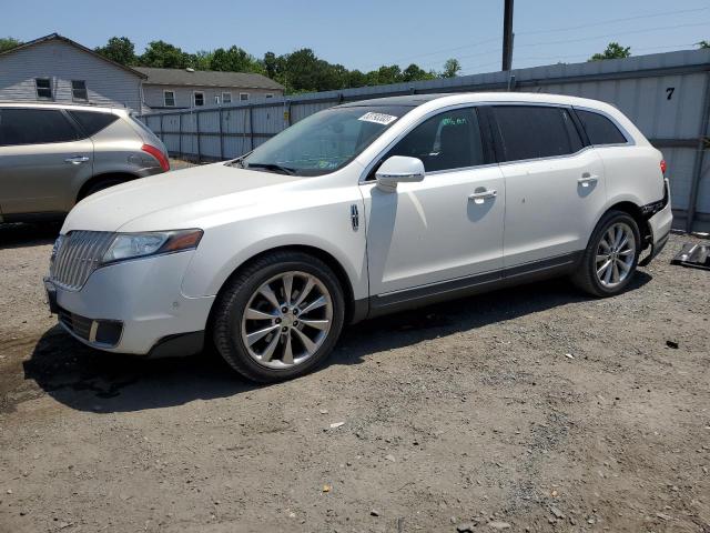 LINCOLN MKT 2010 with VIN 2LMHJ5AT6ABJ04305 - Photo from auction