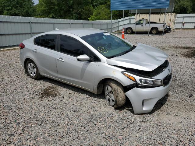 Photo 4 from auction – 2017 KIA FORTE LX with VIN 3KPFK4A76HE129841