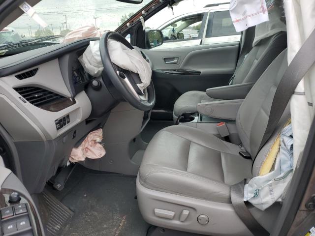 Photo 7 from auction – 2016 TOYOTA SIENNA XLE with VIN 5TDYK3DC0GS758642