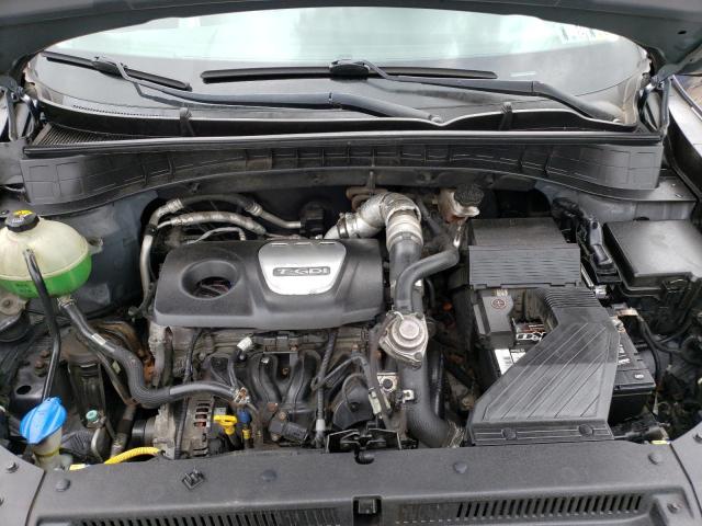 Photo 12 from auction – 2016 HYUNDAI TUCSON LIM with VIN KM8J33A29GU052352