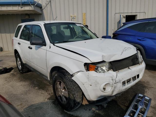 Photo 4 from auction – 2010 FORD ESCAPE XLS with VIN 1FMCU0C74AKC42074