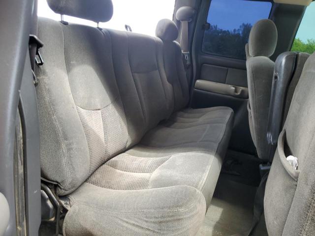 Photo 10 from auction – 2004 CHEVROLET SILVERADO with VIN 1GCEK19T34E252921