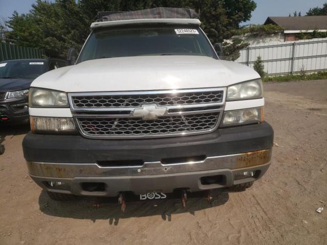 Photo 5 from auction – 2005 CHEVROLET SILVERADO with VIN 1GCHK39275E162673