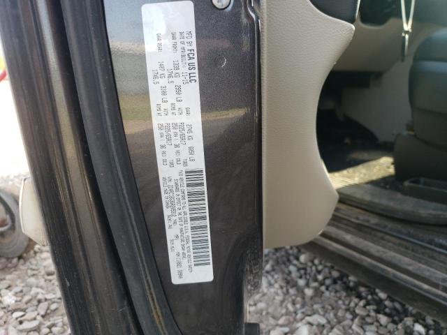 Photo 14 from auction – 2016 CHRYSLER TOWN & COU with VIN 2C4RC1BG3GR205312