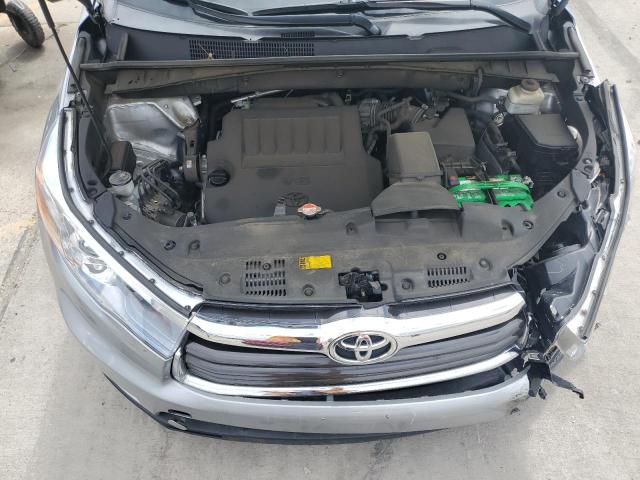 Photo 12 from auction – 2016 TOYOTA HIGHLANDER with VIN 5TDBKRFH5GS316845