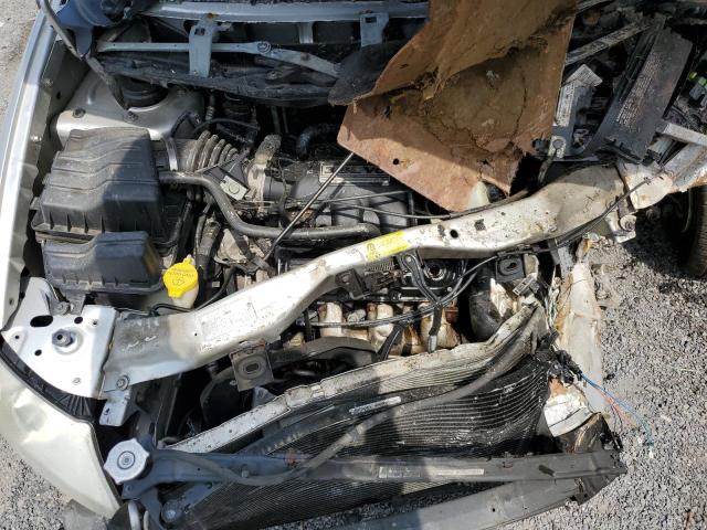 Photo 12 from auction – 2004 CHRYSLER TOWN & COU with VIN 2C8GP54L04R604153