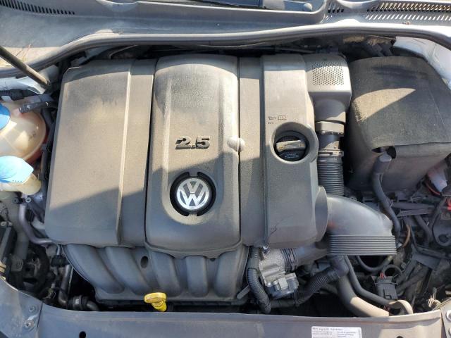 Photo 11 from auction – 2013 VOLKSWAGEN JETTA S with VIN 3VWPP7AJ3DM676789