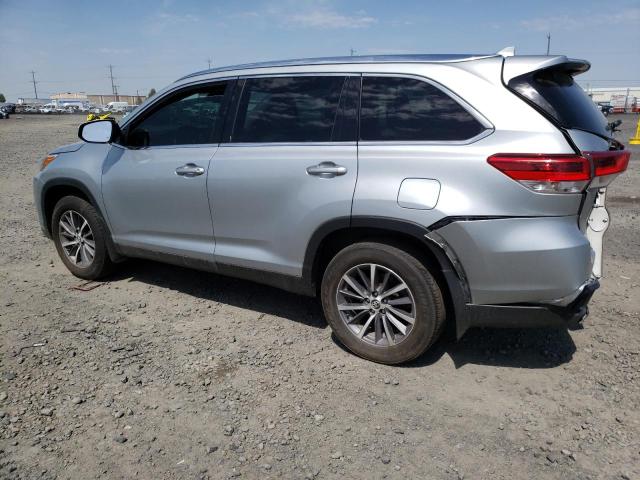 Photo 2 from auction – 2019 TOYOTA HIGHLANDER with VIN 5TDJZRFH6KS715604
