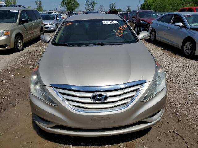 Photo 5 from auction – 2011 HYUNDAI SONATA with VIN 5NPEB4AC8BH229774