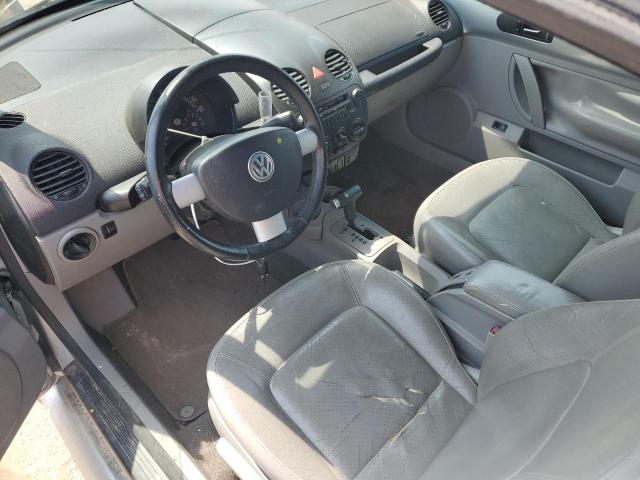 Photo 8 from auction – 2004 VOLKSWAGEN NEW BEETLE with VIN 3VWCD31Y84M321145