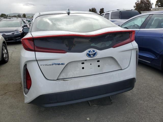Photo 6 from auction – 2022 TOYOTA PRIUS PRIM with VIN JTDKAMFP2N3220098