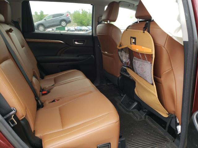 Photo 11 from auction – 2017 TOYOTA HIGHLANDER with VIN 5TDDZRFH5HS434514