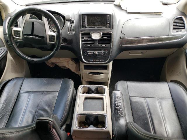 Photo 8 from auction – 2016 CHRYSLER TOWN & COU with VIN 2C4RC1BG6GR299749
