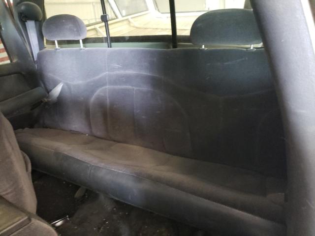 Photo 10 from auction – 2000 GMC NEW SIERRA with VIN 1GTEK19T9YZ204774