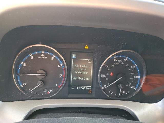 Photo 9 from auction – 2018 TOYOTA RAV4 LE with VIN 2T3ZFREV2JW425621