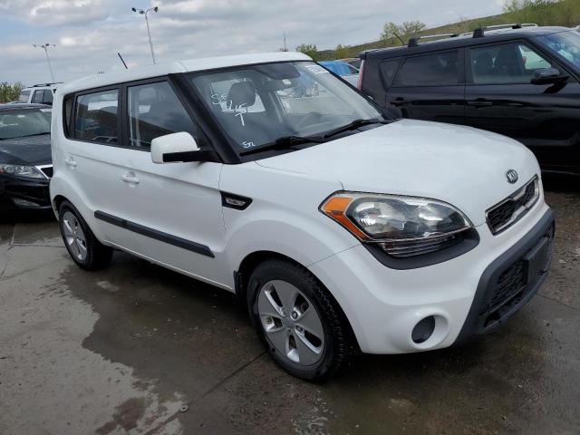 Photo 4 from auction – 2013 KIA SOUL with VIN KNDJT2A57D7527905