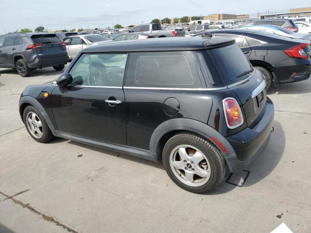 Photo 2 from auction – 2010 MINI COOPER with VIN WMWMF3C58ATZ25292
